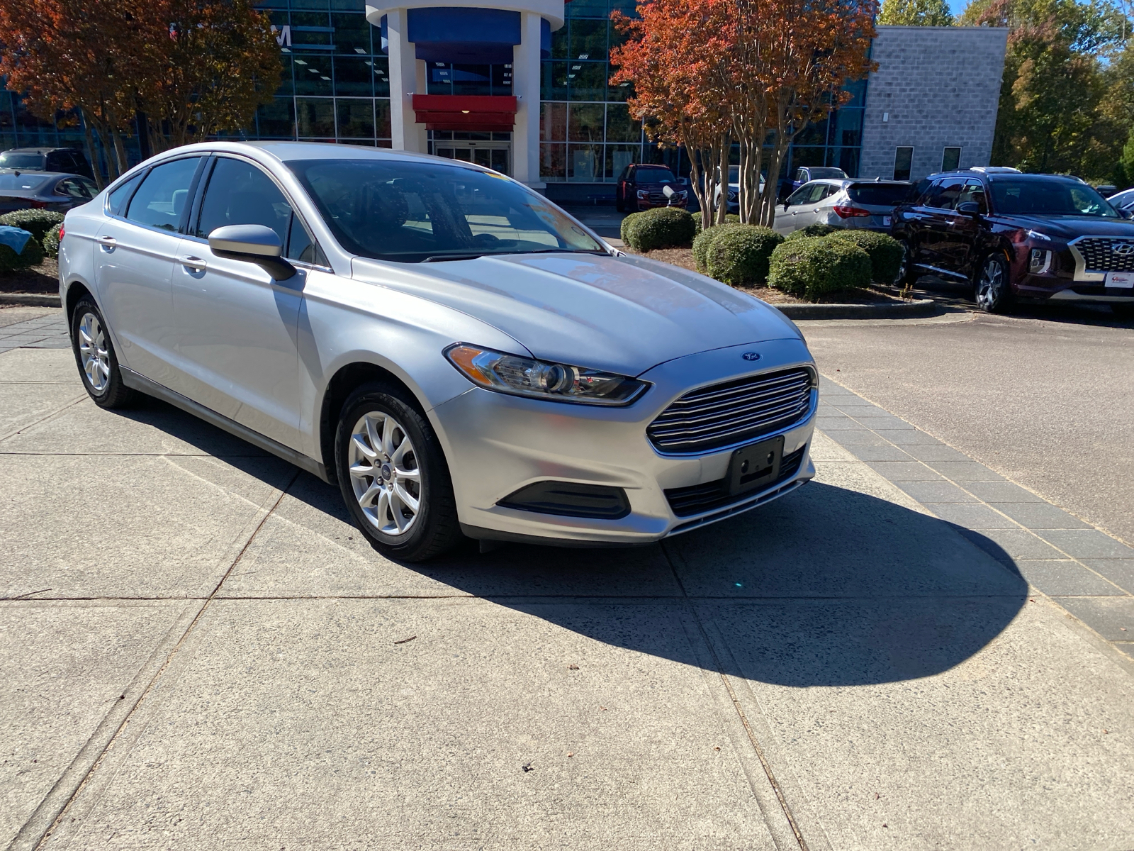 2016 Ford Fusion S 2