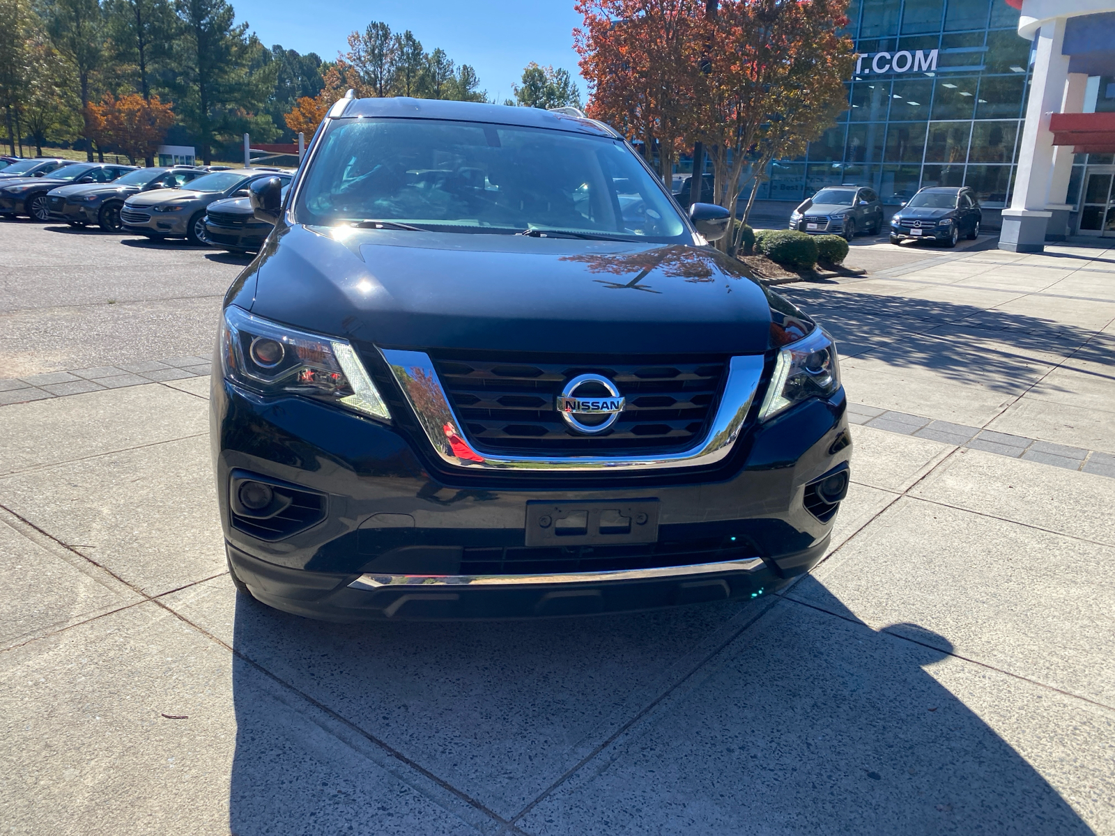 2020 Nissan Pathfinder S 3