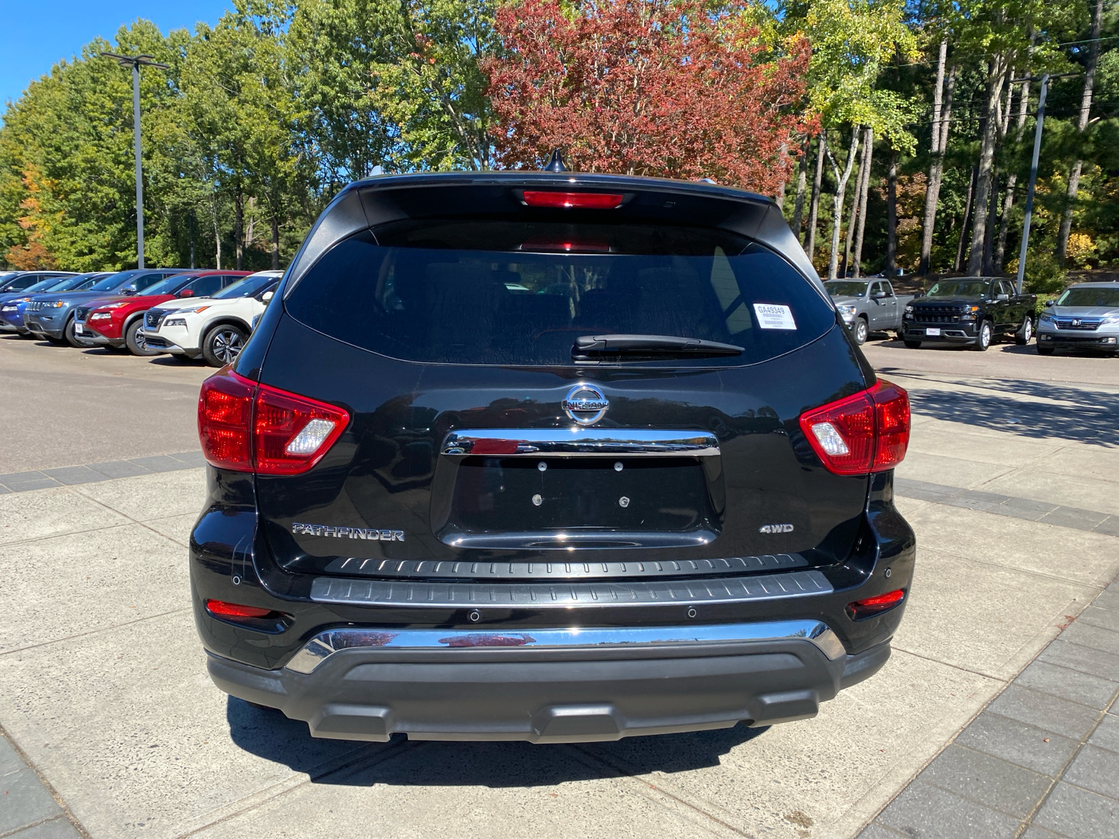 2020 Nissan Pathfinder S 6