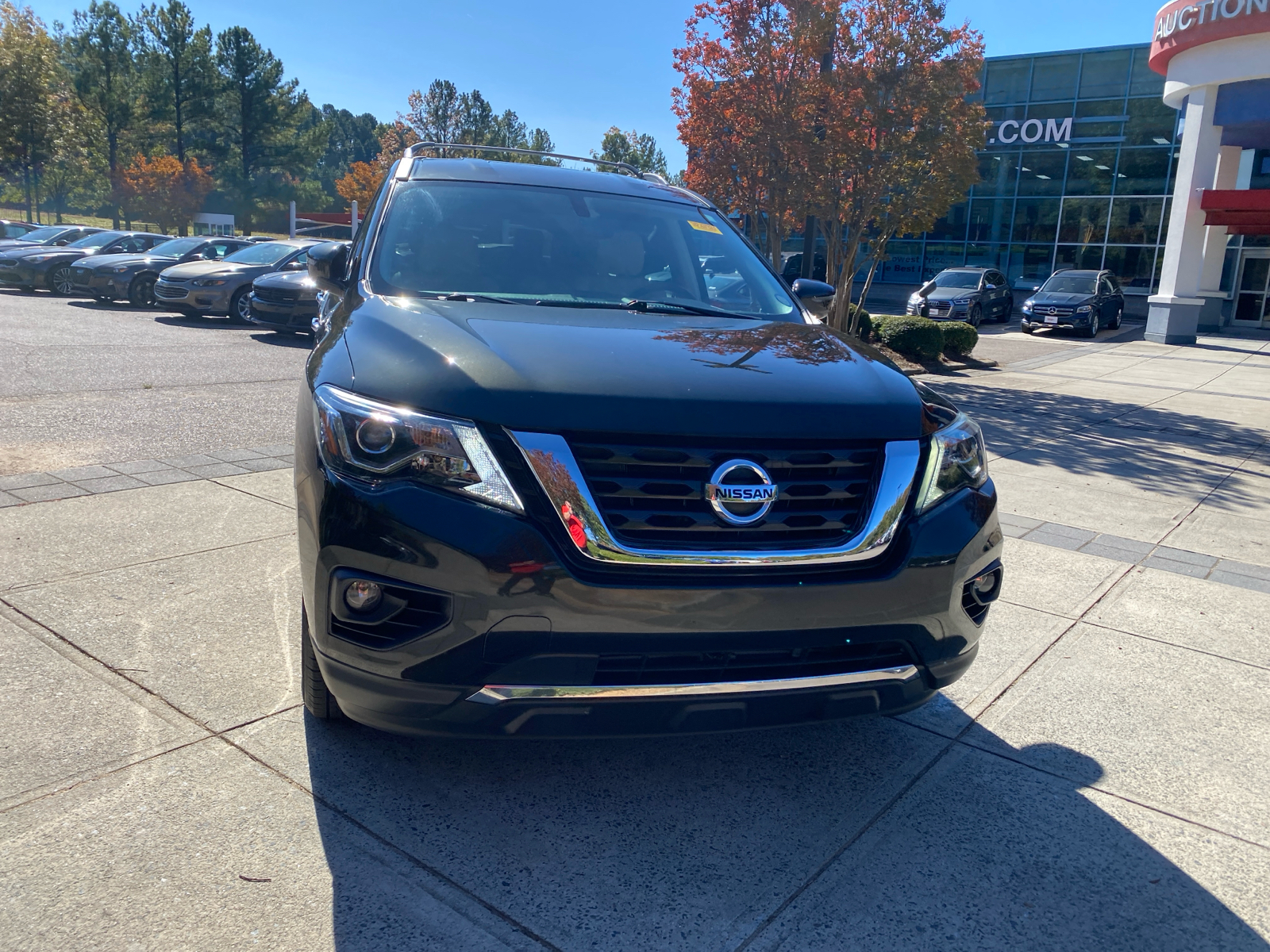 2017 Nissan Pathfinder SV 3