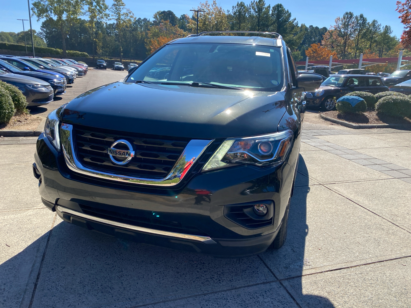 2017 Nissan Pathfinder SV 4