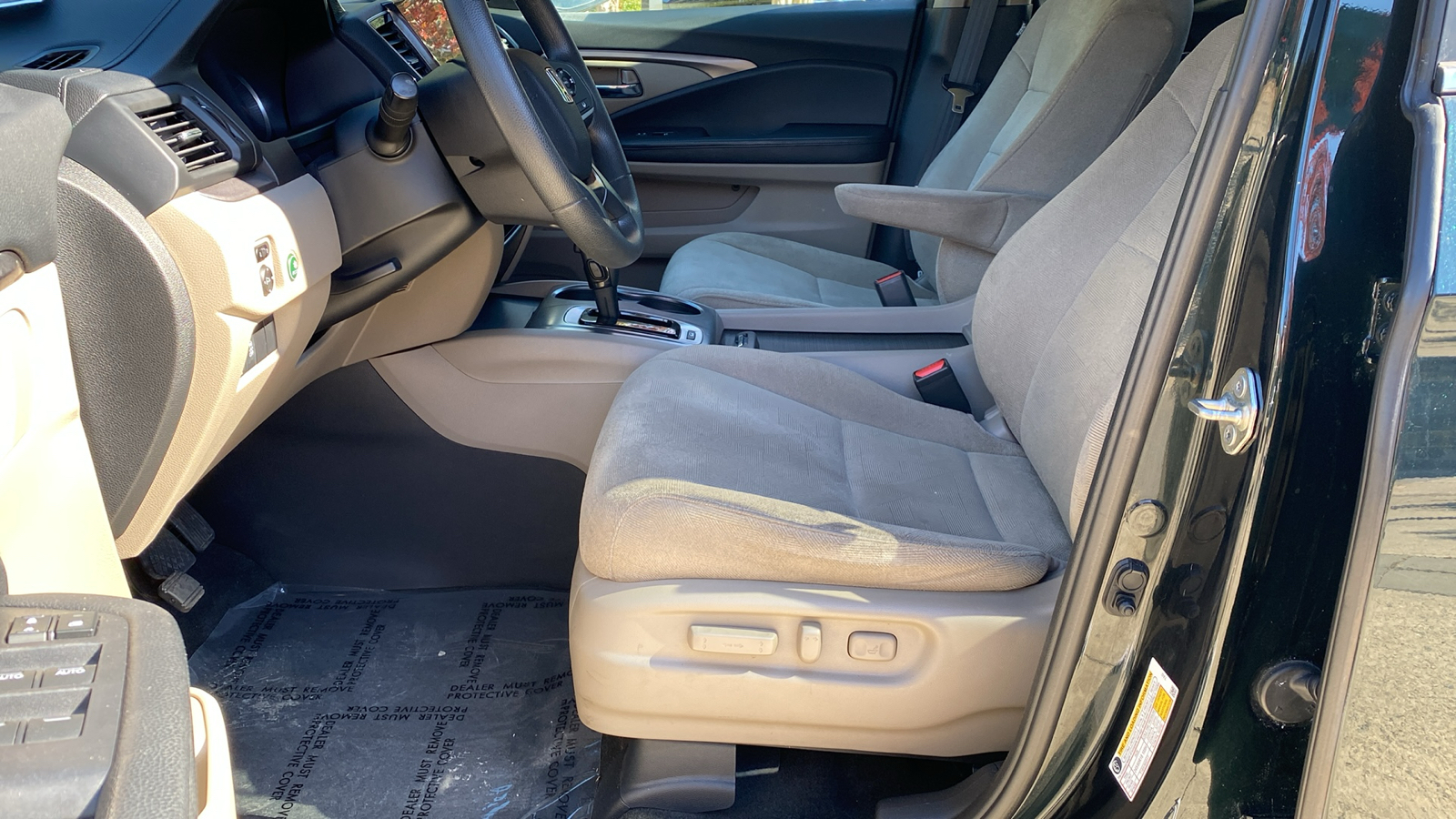 2019 Honda Pilot EX 14