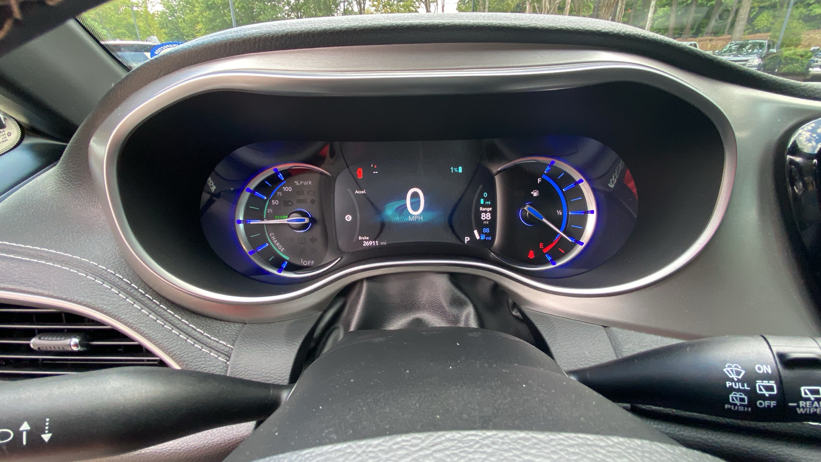 2022 Chrysler Pacifica Hybrid Limited 33