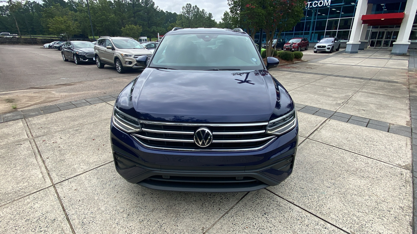 2022 Volkswagen Tiguan 2.0T SE 3