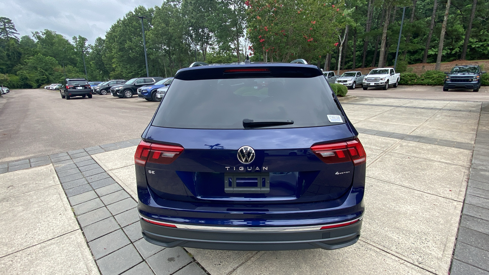 2022 Volkswagen Tiguan 2.0T SE 10