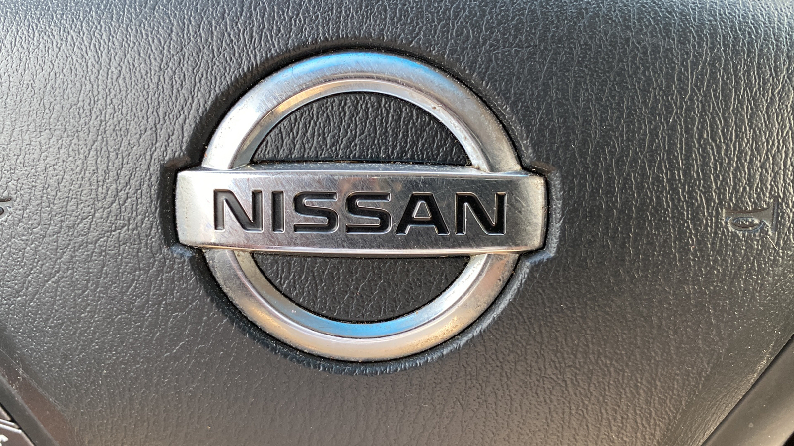 2013 Nissan Pathfinder  34
