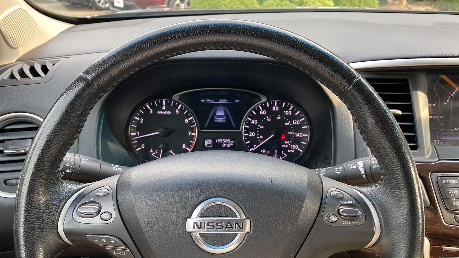 2013 Nissan Pathfinder  36