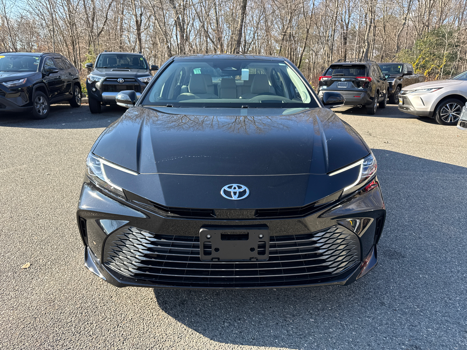 2025 Toyota Camry XLE 2