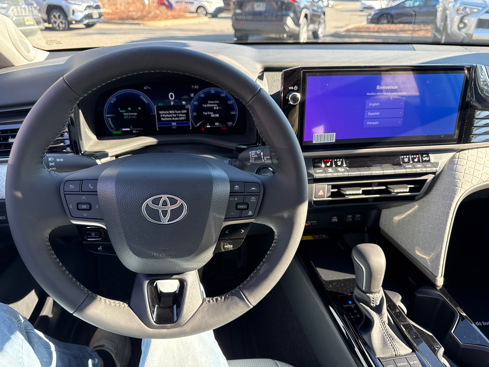 2025 Toyota Camry XLE 23