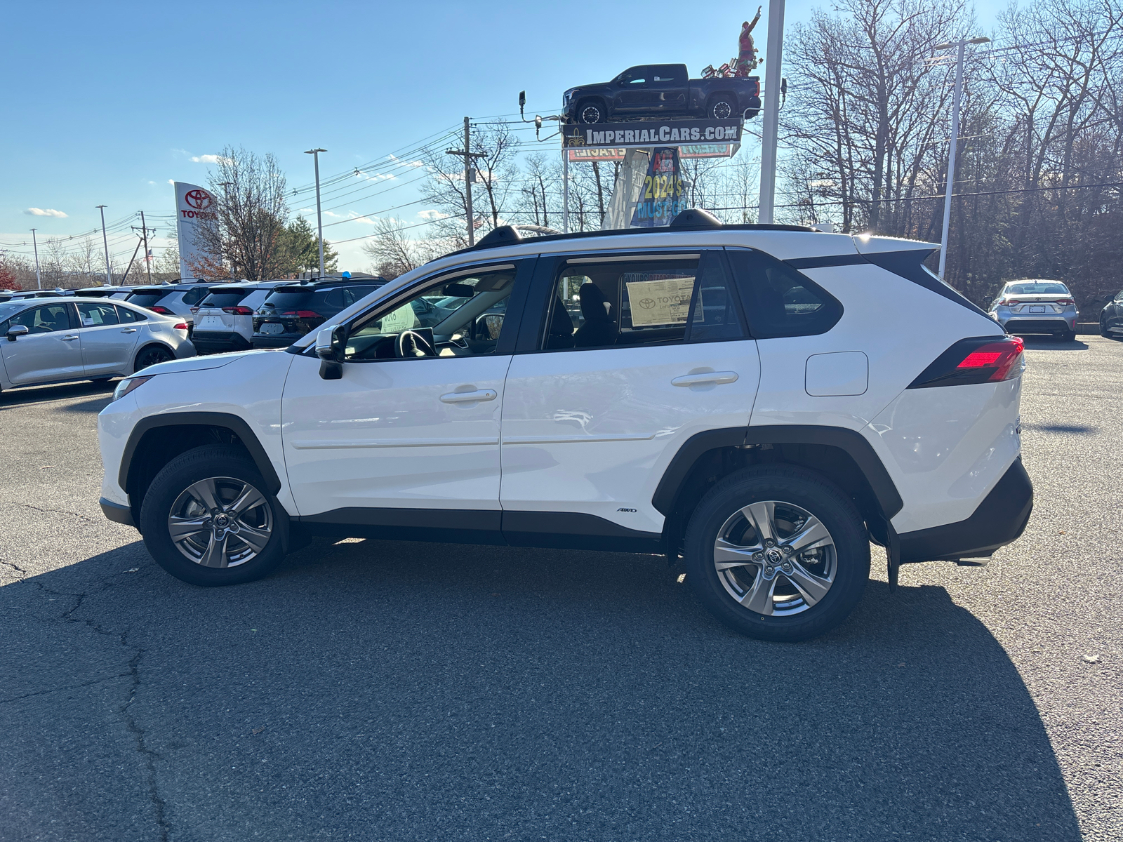 2024 Toyota RAV4 Hybrid LE 5