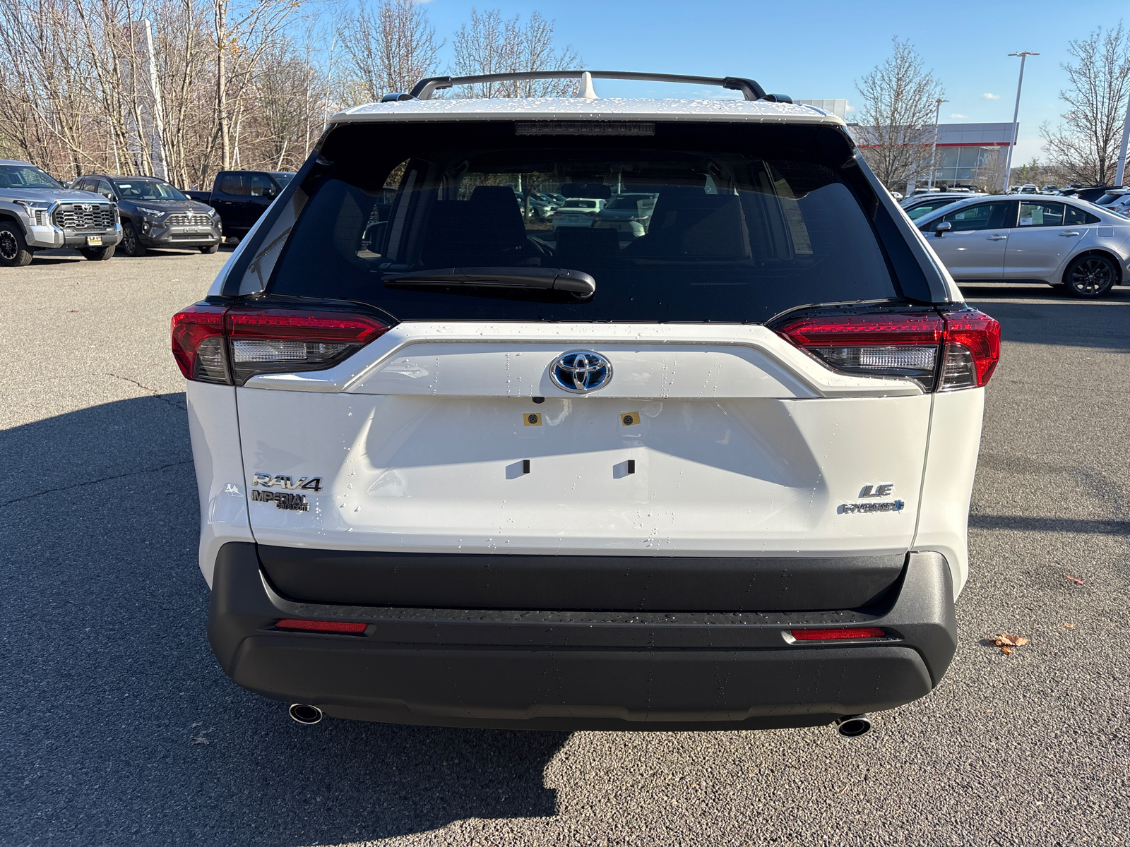 2024 Toyota RAV4 Hybrid LE 8