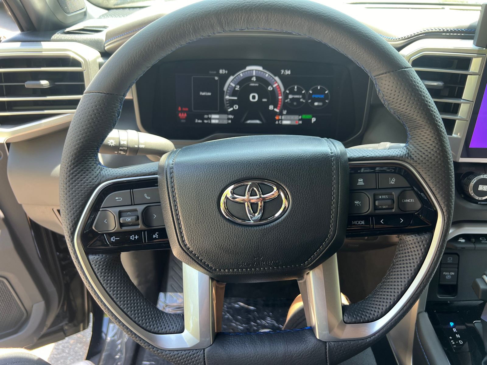 2024 Toyota Tundra Hybrid Platinum 22