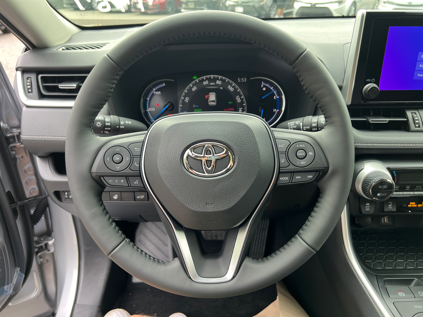 2024 Toyota RAV4 Hybrid XLE Premium 22
