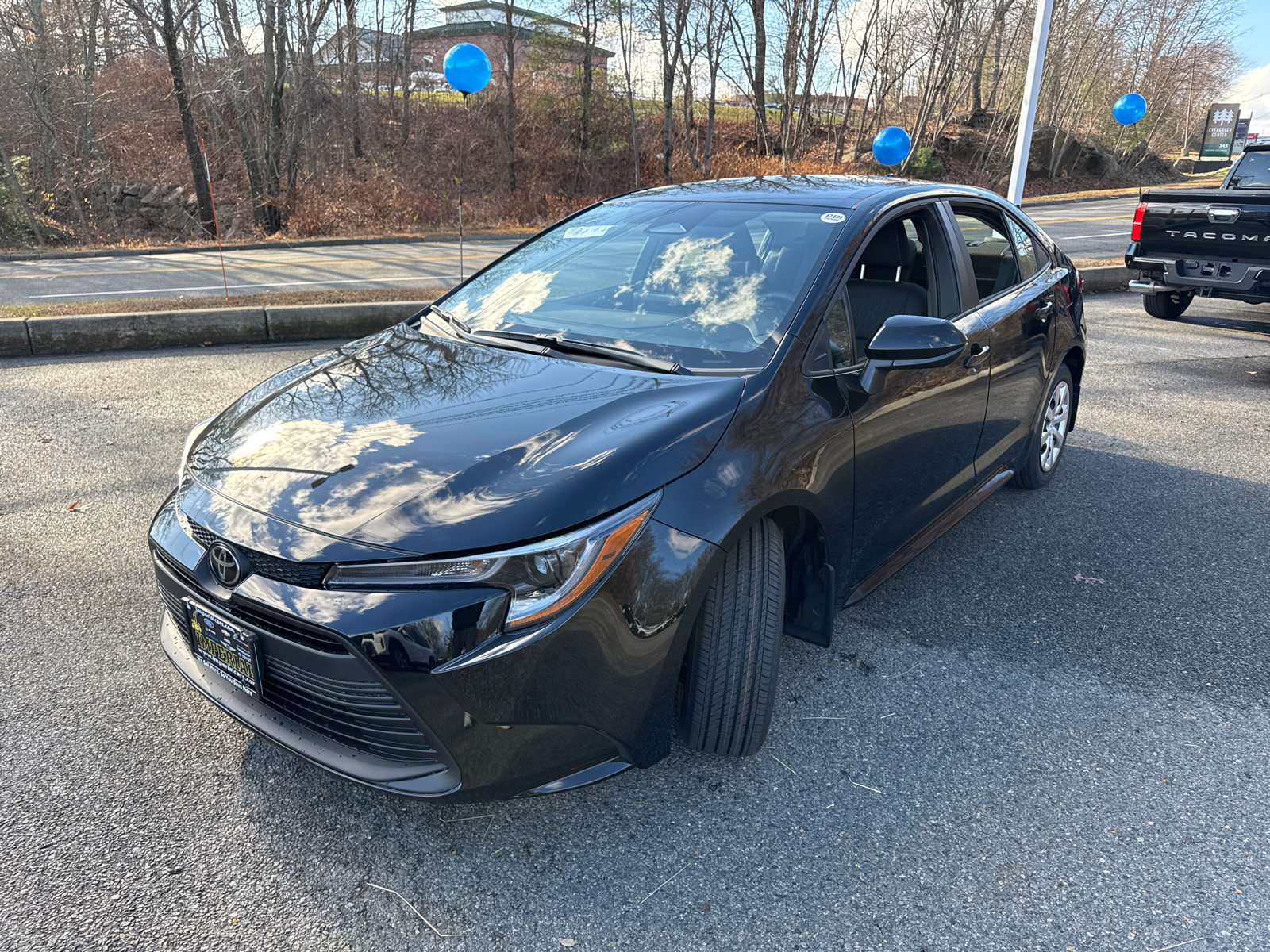 2025 Toyota Corolla LE 4