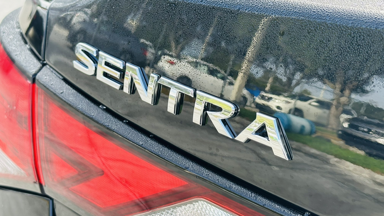 2025 Nissan Sentra S 9