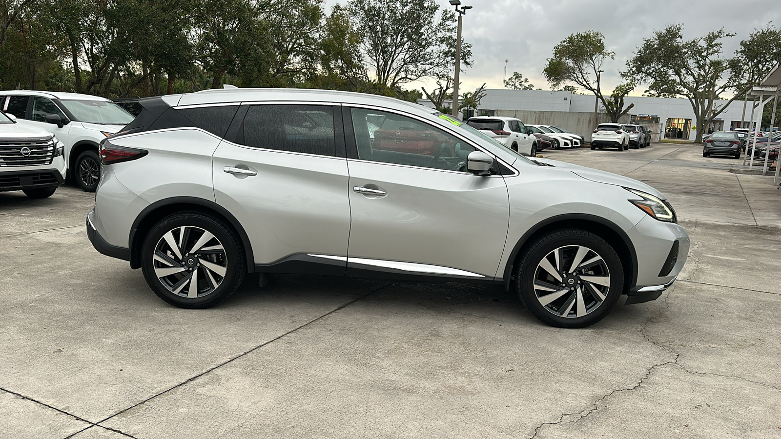 2022 Nissan Murano SL 8