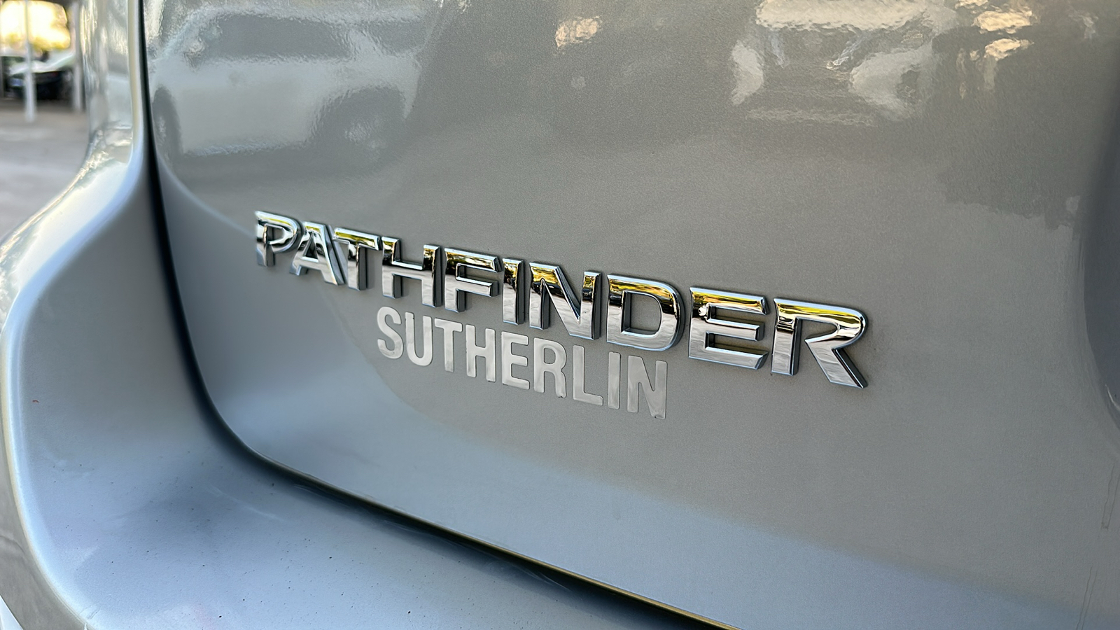 2020 Nissan Pathfinder SL 10