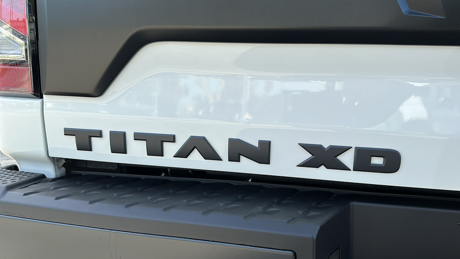 2024 Nissan Titan XD PRO-4X 10