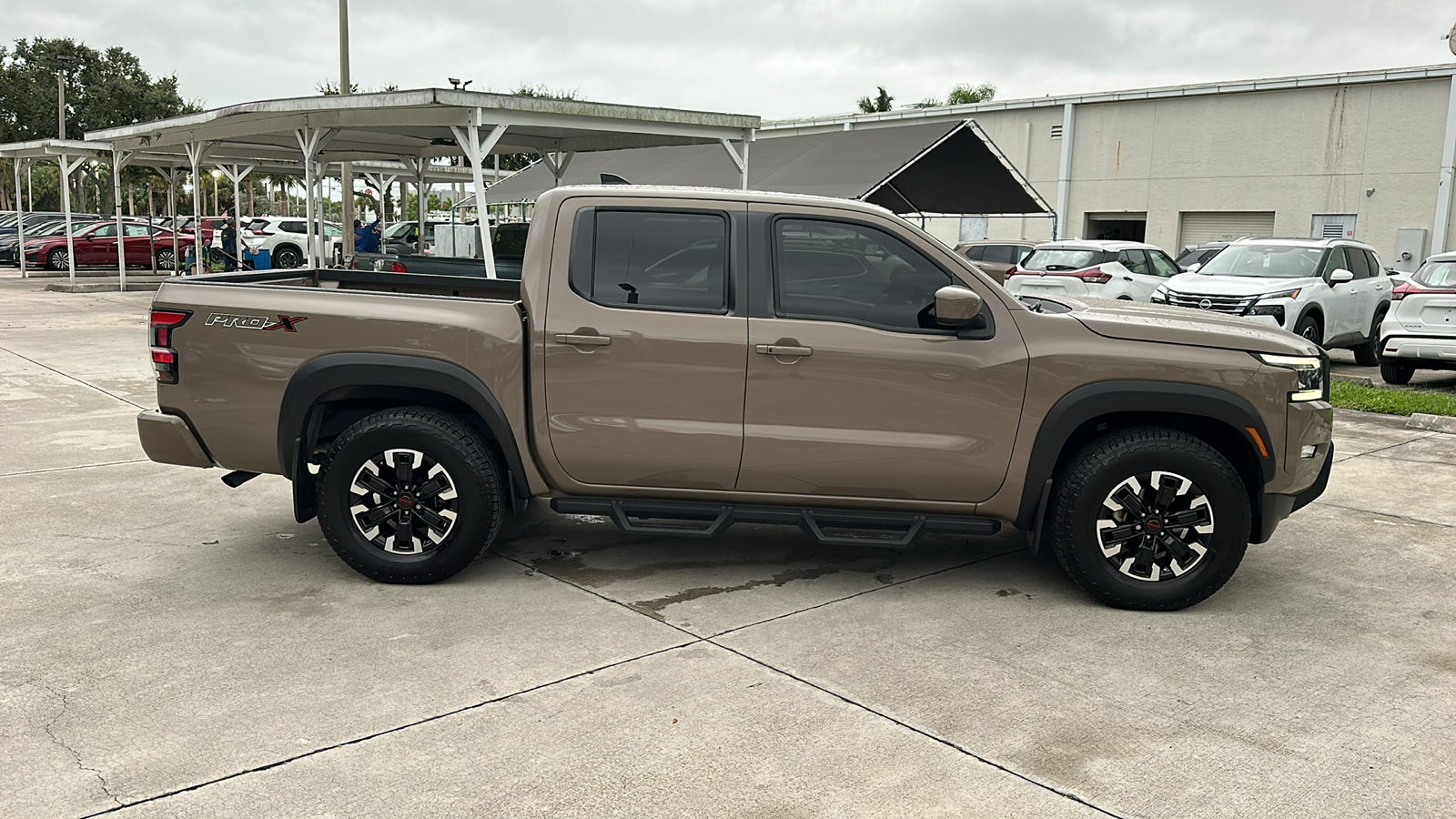 2023 Nissan Frontier PRO-X 9