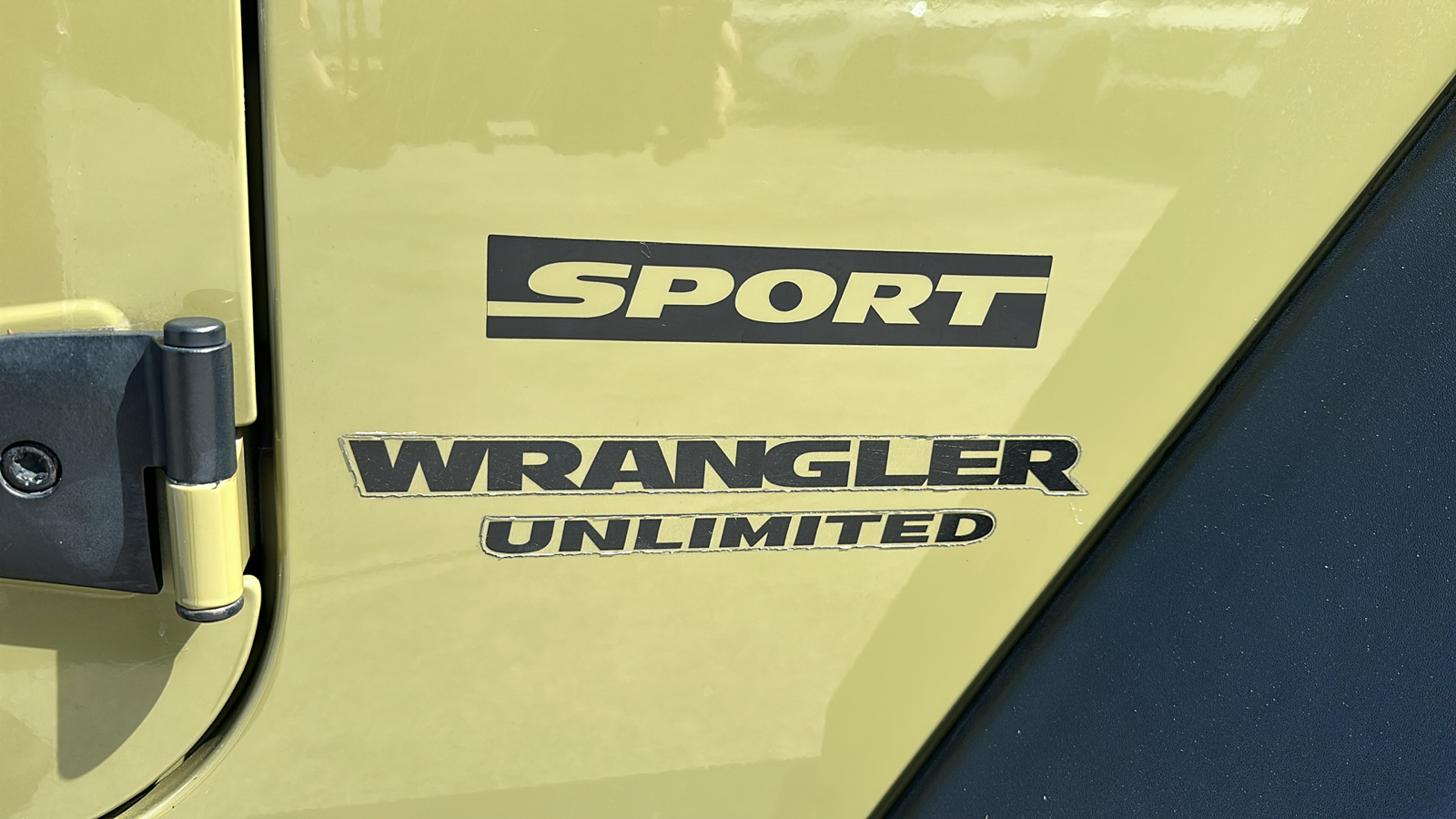 2013 Jeep Wrangler Unlimited Sport 10