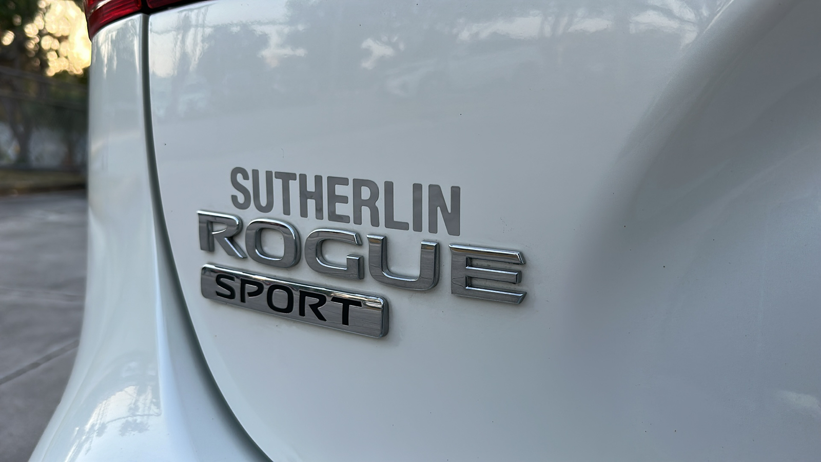 2021 Nissan Rogue Sport SV 10