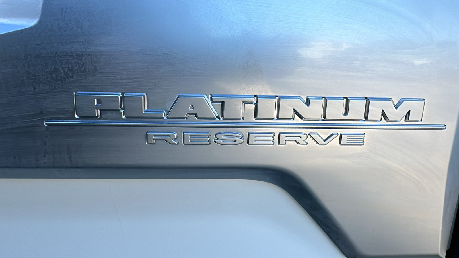 2024 Nissan Titan XD Platinum Reserve 12