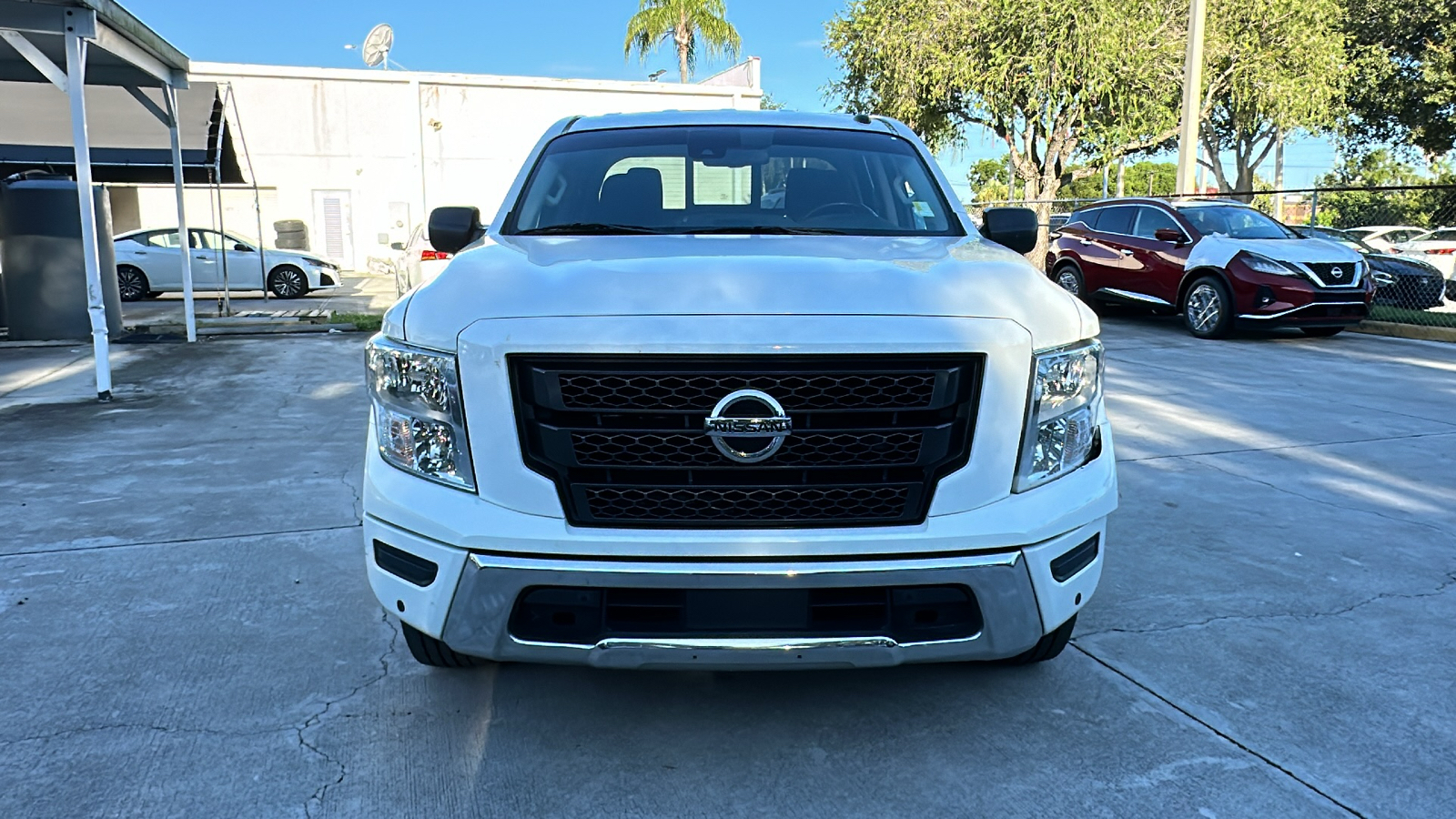 2021 Nissan Titan SV 2