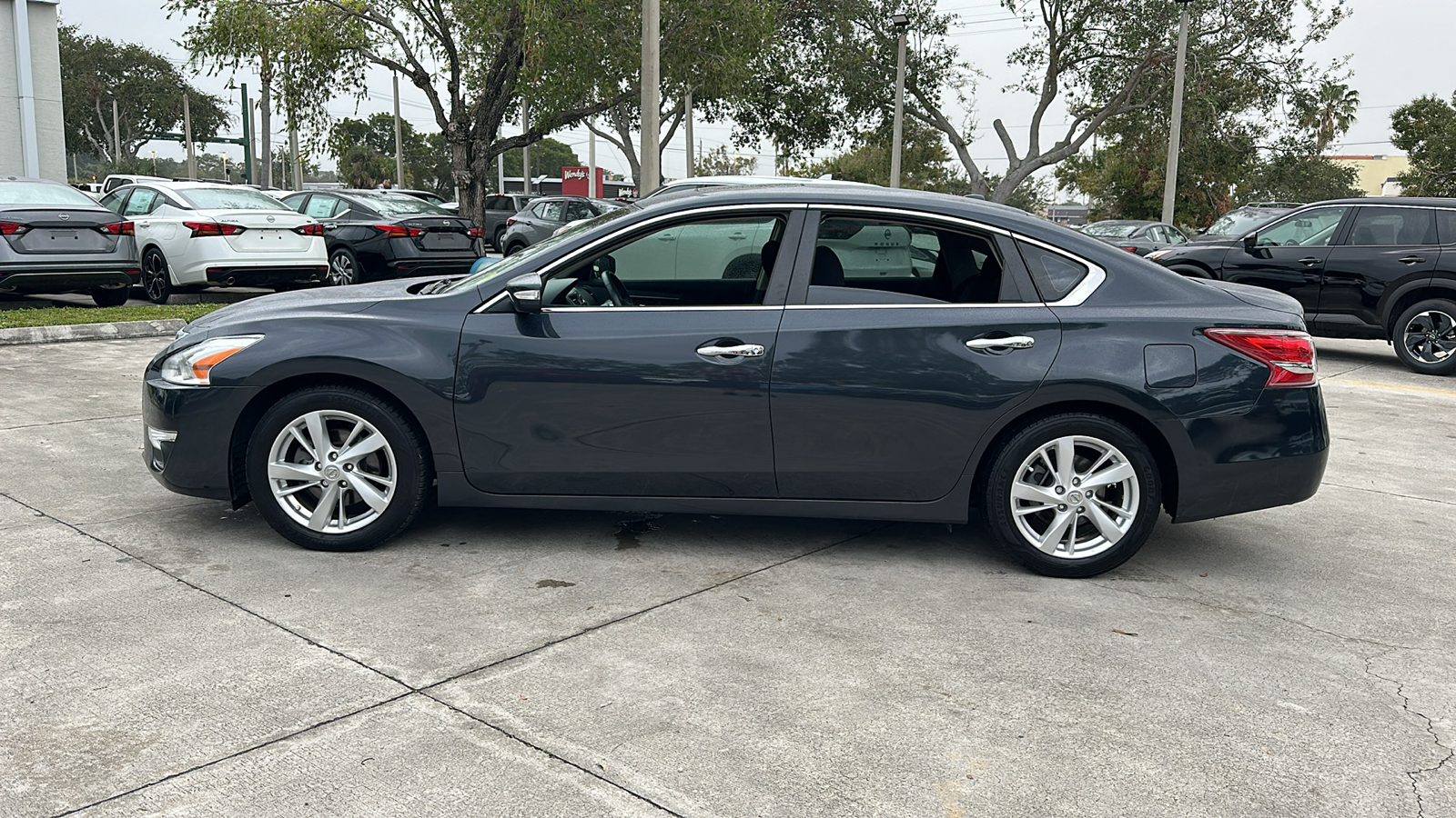 2013 Nissan Altima 2.5 SV 4