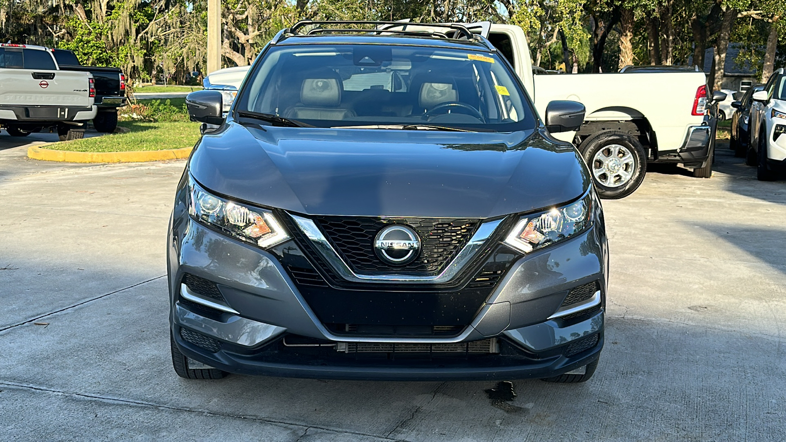 2020 Nissan Rogue Sport SL 2