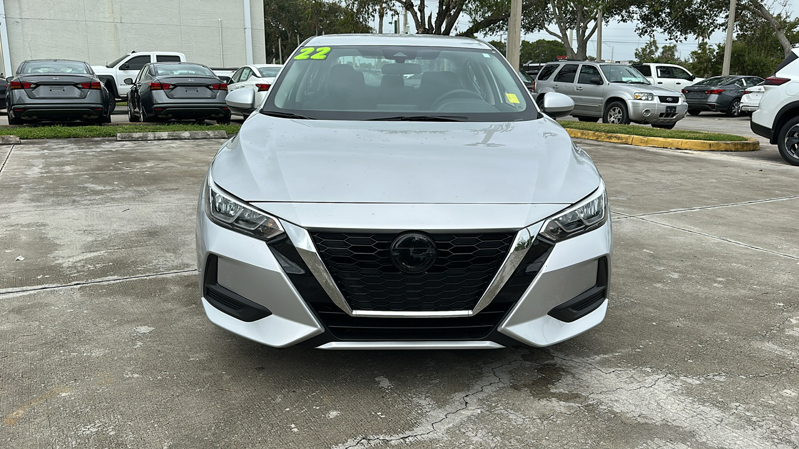 2022 Nissan Sentra S 2