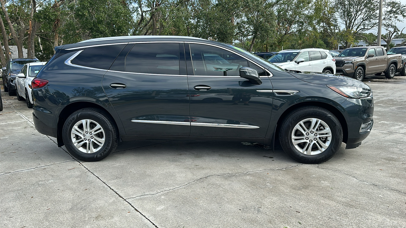 2019 Buick Enclave Essence 9