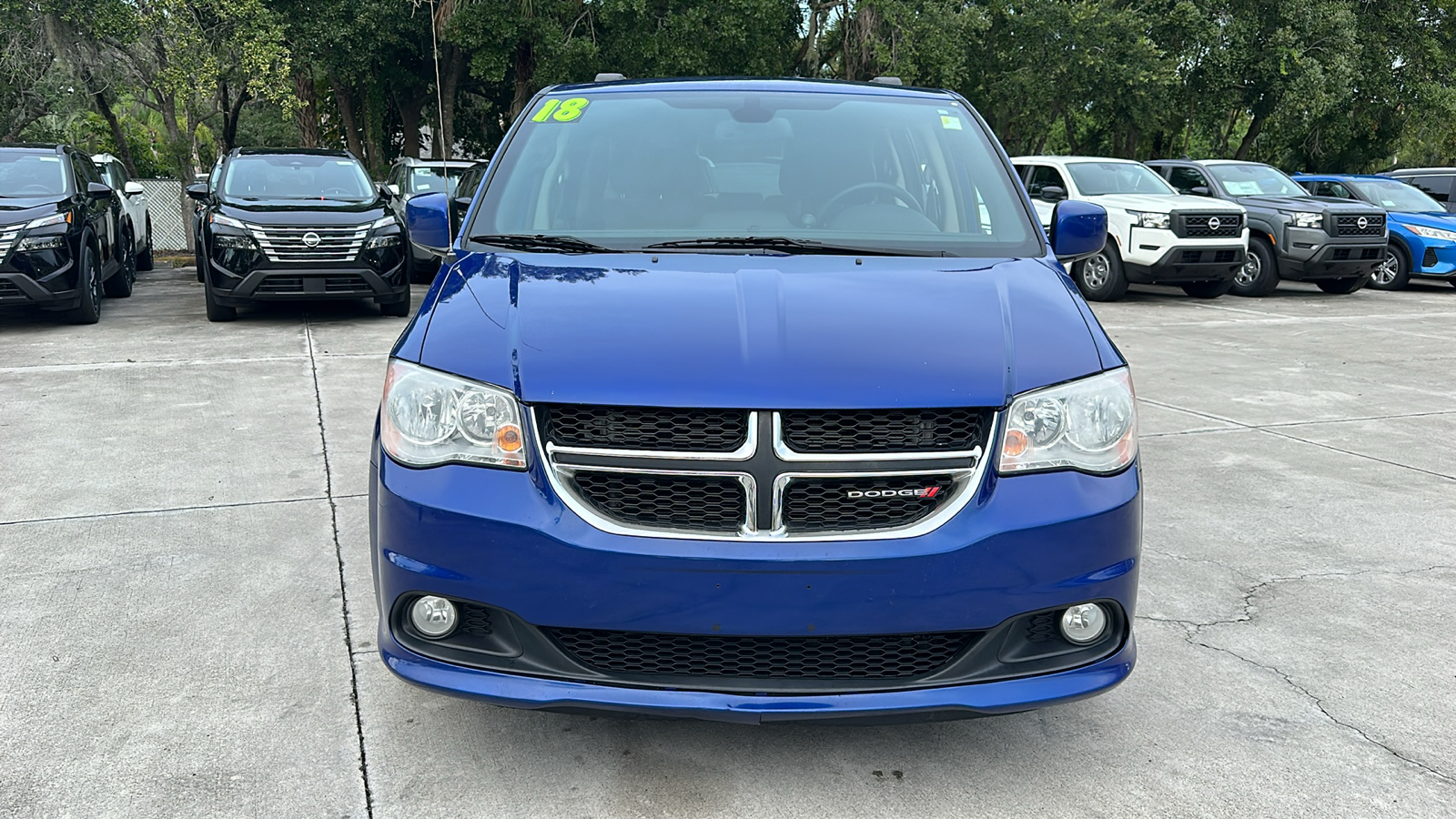 2018 Dodge Grand Caravan SXT 2