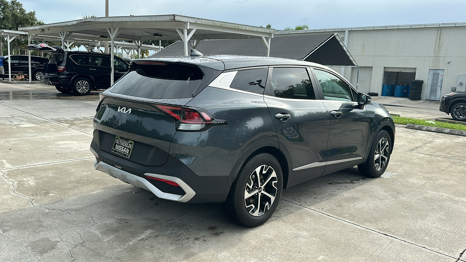 2024 Kia Sportage EX 8