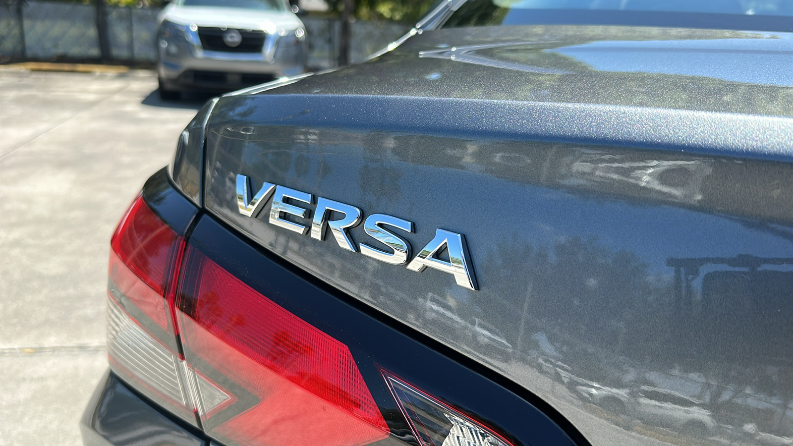 2024 Nissan Versa S 10