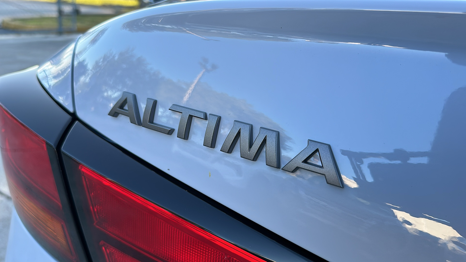 2024 Nissan Altima 2.5 SR 10