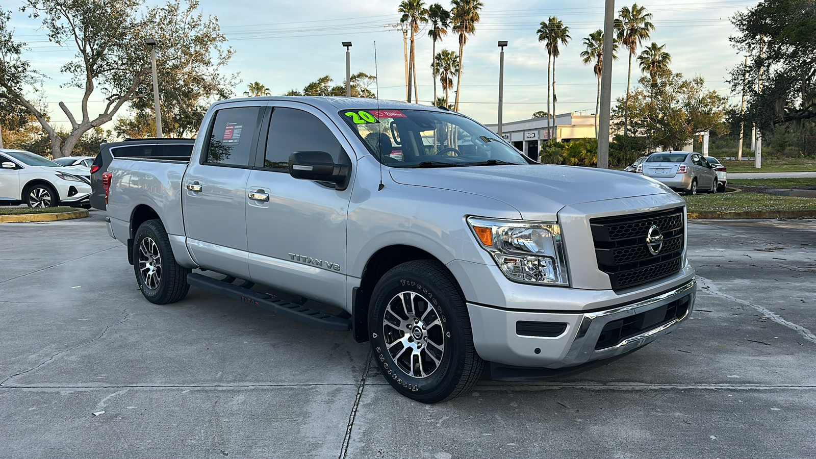 2020 Nissan Titan SV 1