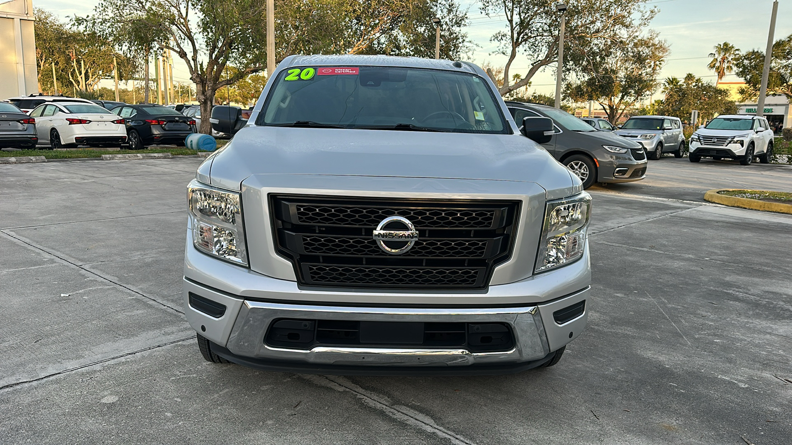 2020 Nissan Titan SV 2