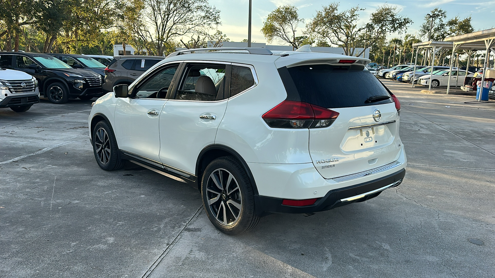 2019 Nissan Rogue S 5