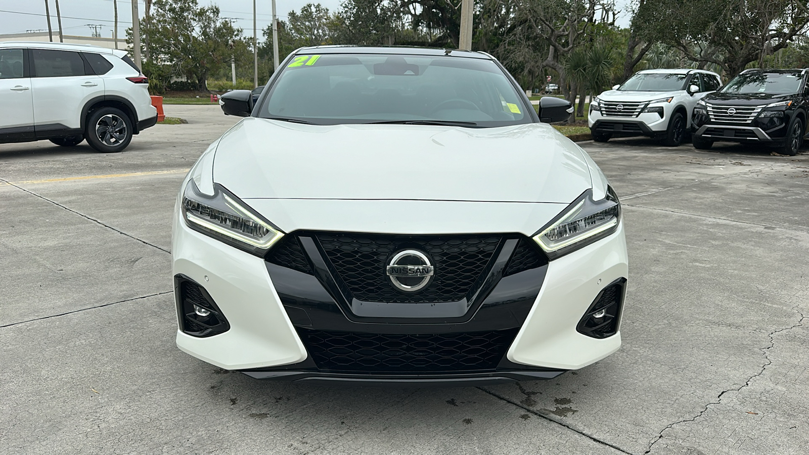 2021 Nissan Maxima SR 2