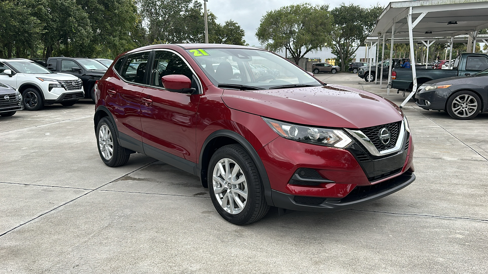 2021 Nissan Rogue Sport S 1