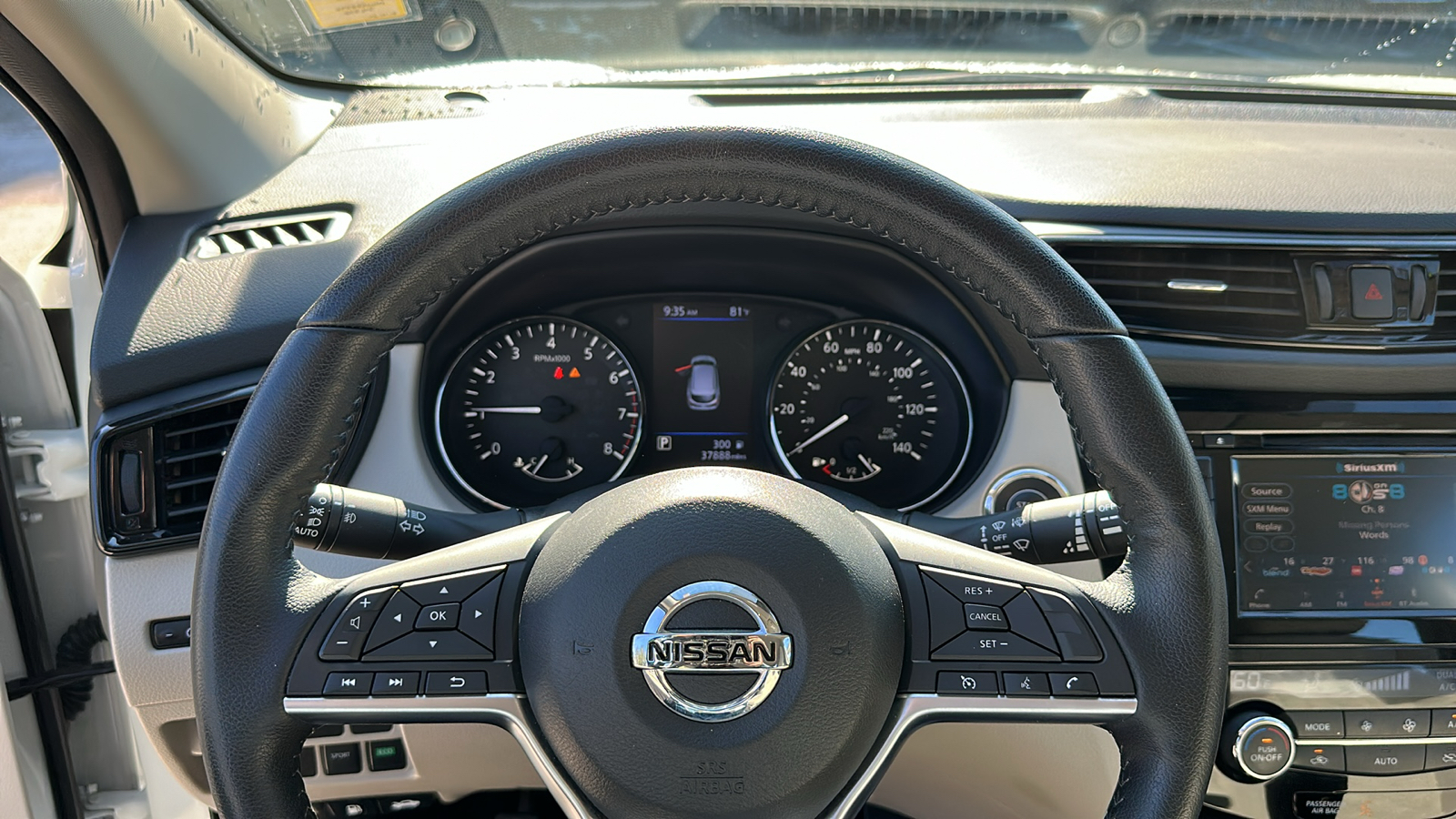 2021 Nissan Rogue Sport SV 19