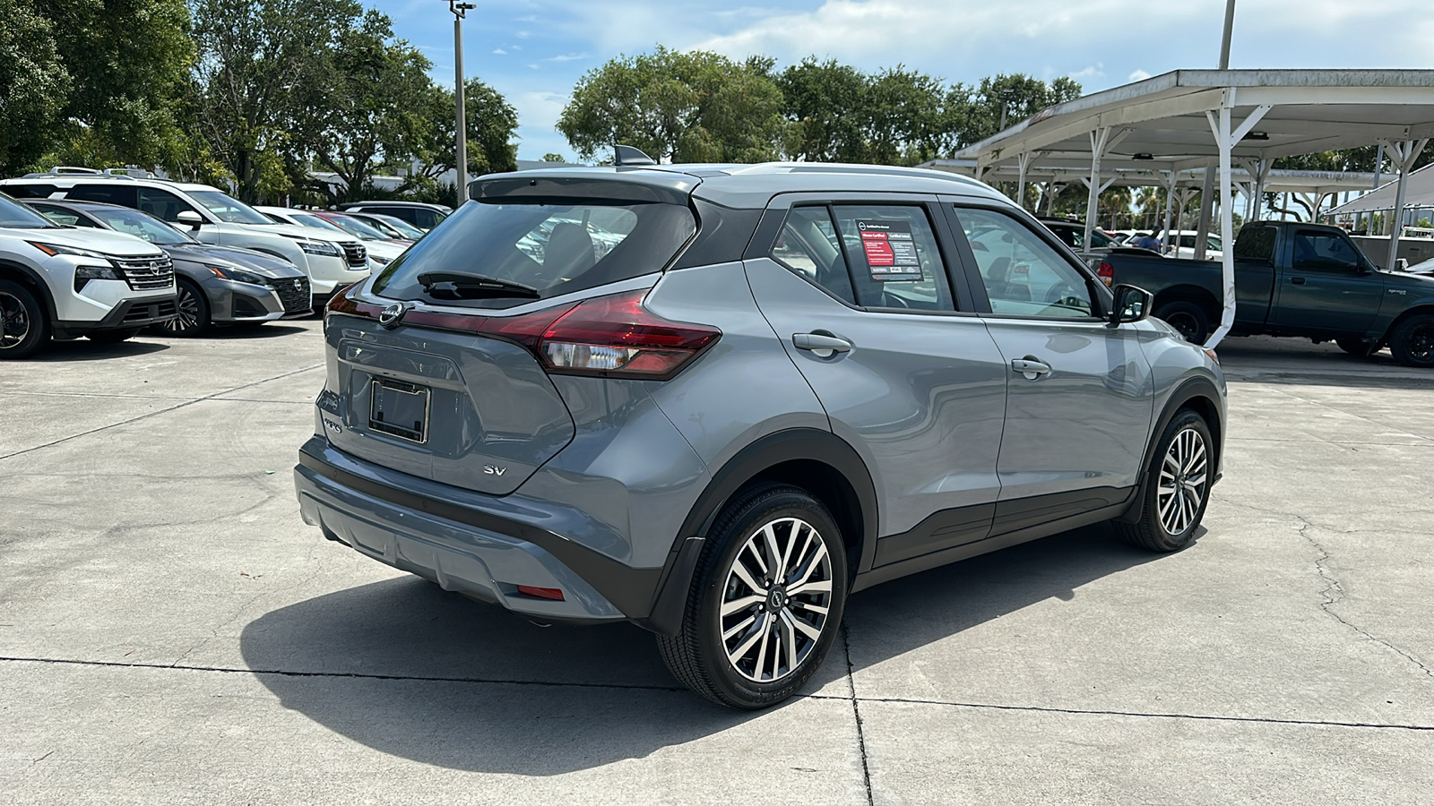 2023 Nissan Kicks SV 8