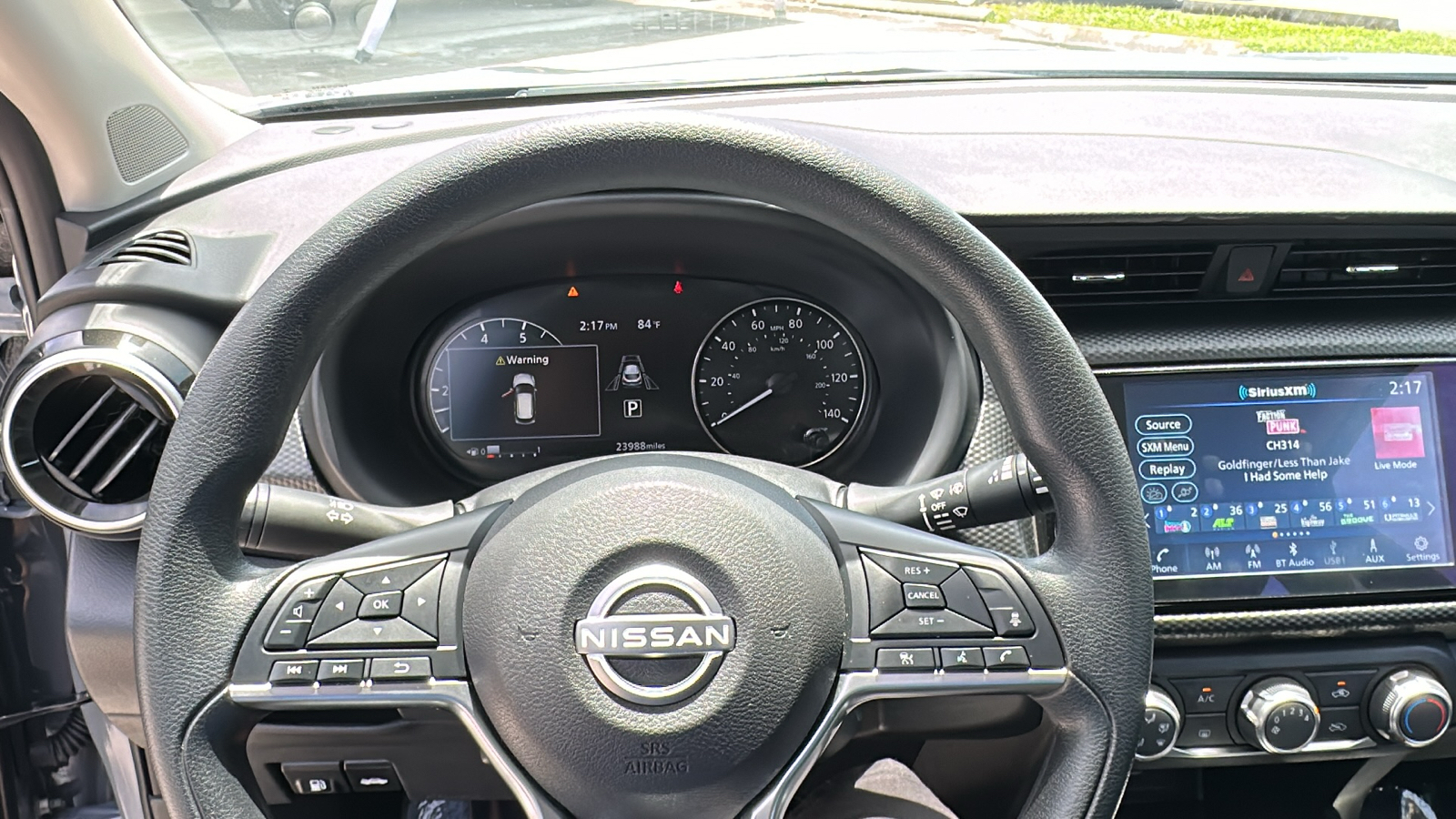 2023 Nissan Kicks SV 17