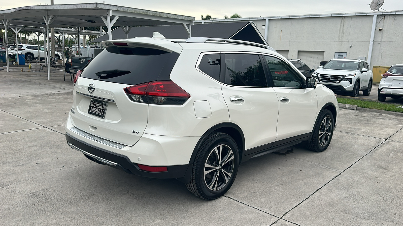 2019 Nissan Rogue SV 8