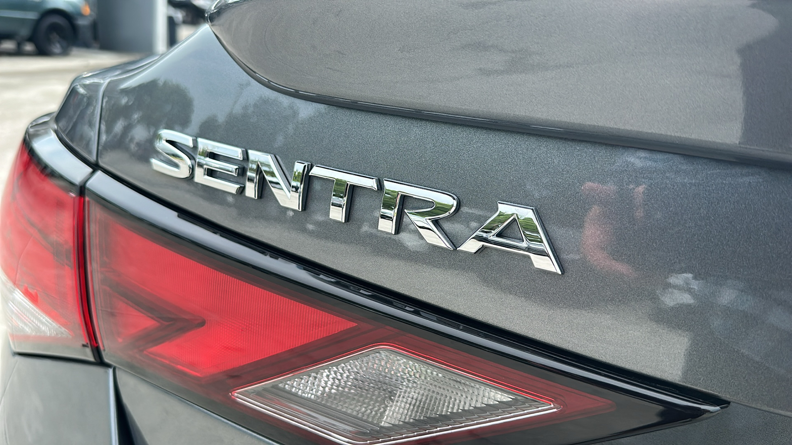 2023 Nissan Sentra SR 10