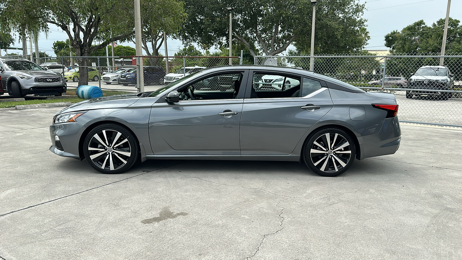 2021 Nissan Altima 2.5 SR 5