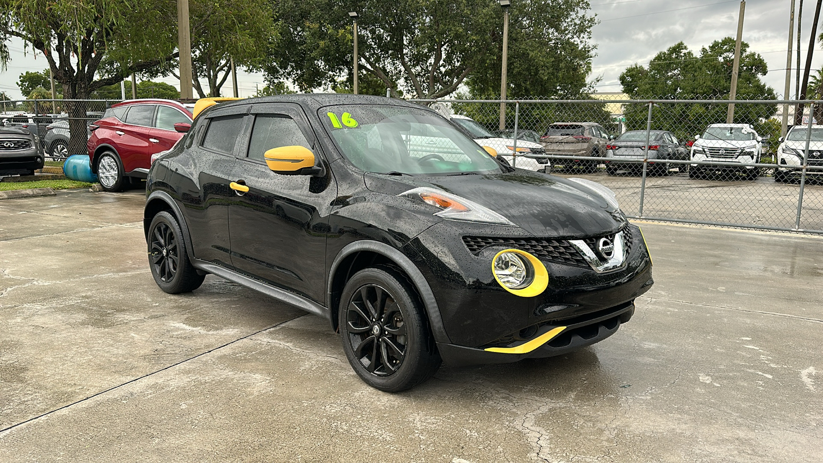 2016 Nissan JUKE SV 1