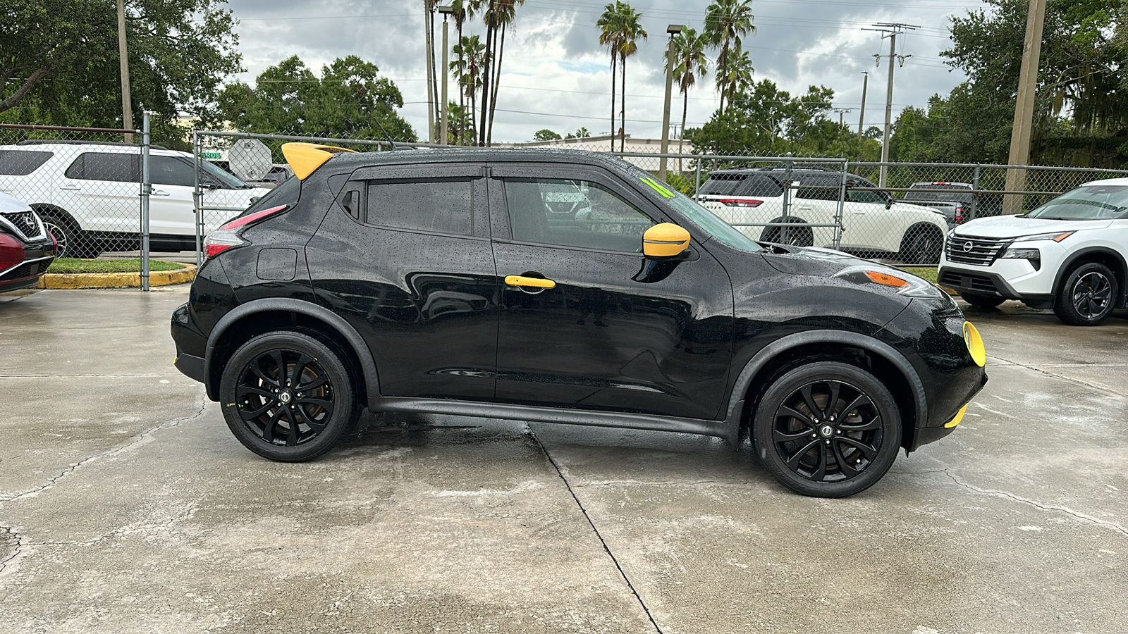 2016 Nissan JUKE SV 9