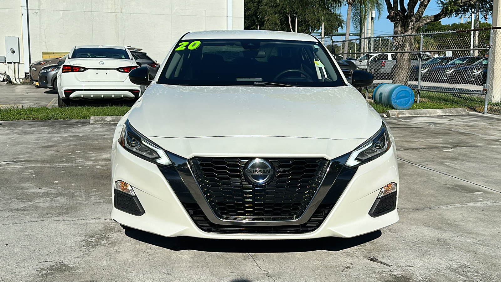 2020 Nissan Altima 2.5 SR 2