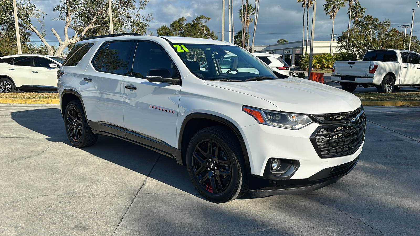 2021 Chevrolet Traverse Premier 1